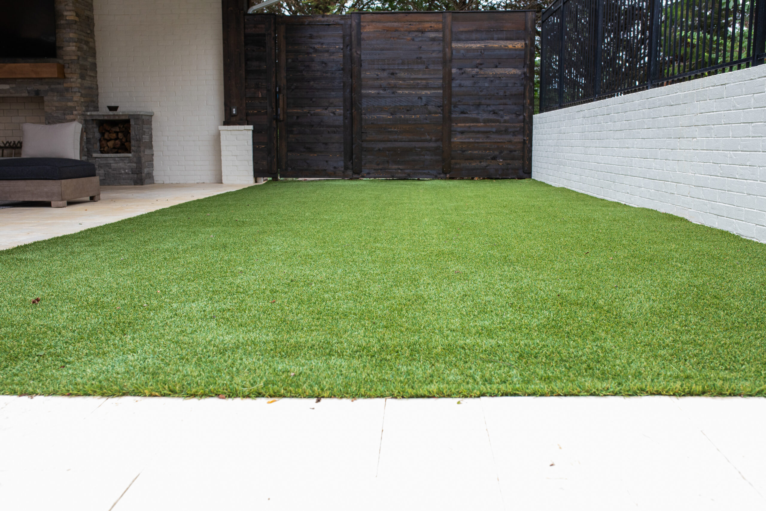 high quality synthetic turf in a side yard
